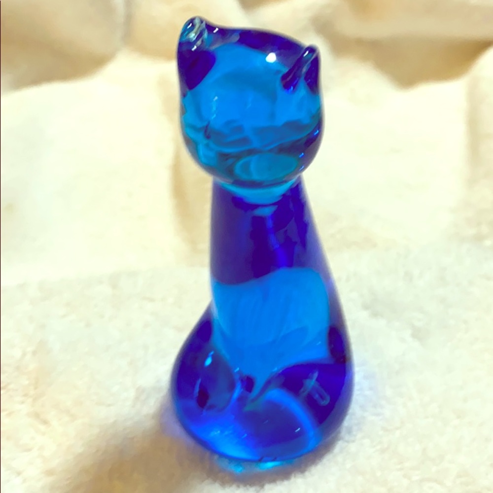 Adorable freeform blue art glass kitty cat